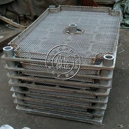 Welding heat resistant tray